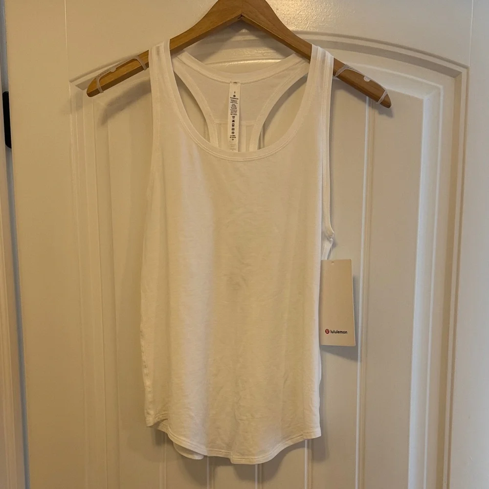 lululemon athletica White Love Tank Top *Pleated - Picture 1 of 4